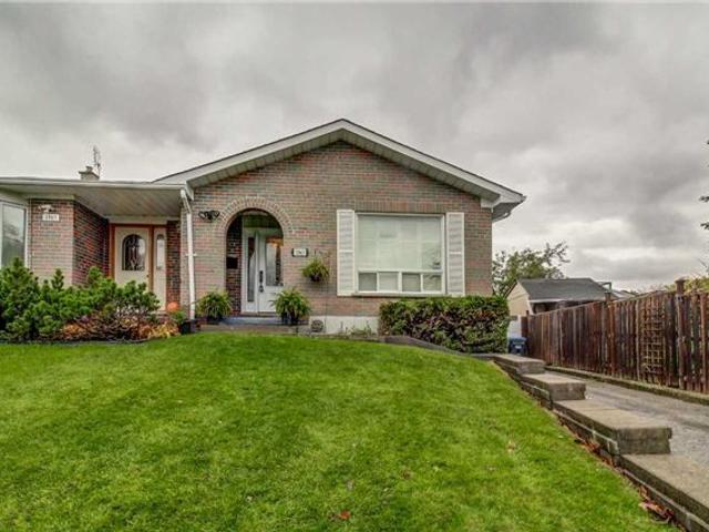 3365 Galena Cres
