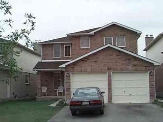 Lower - 1482 Stillriver Cres
