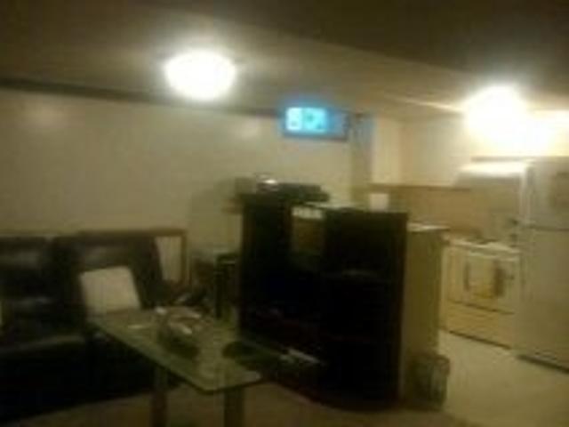 Lower - 1482 Stillriver Cres