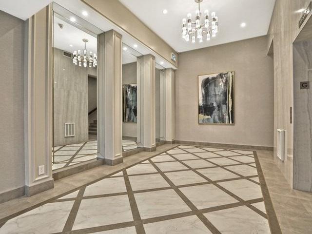 316 - 100 Bronte Rd