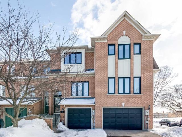 93 Harbourview Cres