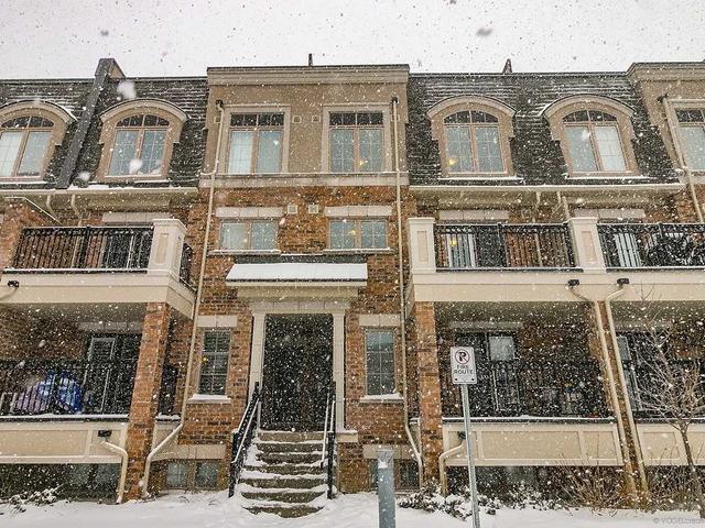 #77 - 2441 Greenwich Dr