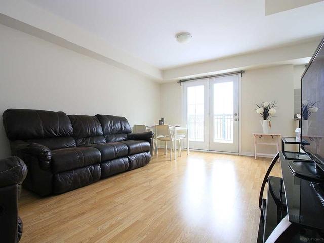 #77 - 2441 Greenwich Dr