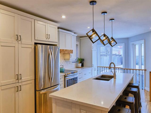2656 Devonsley Cres