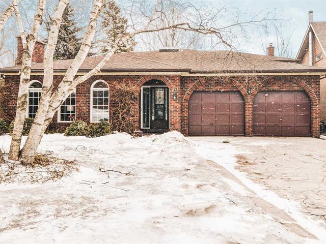 32 Neilor Cres