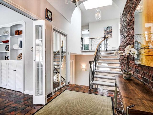 32 Neilor Cres