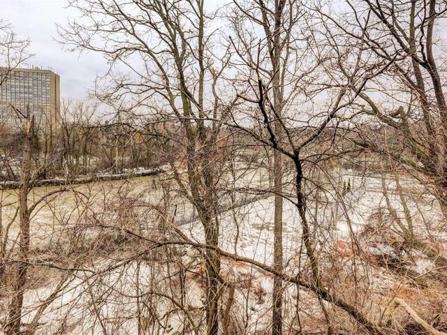 520 Riverside Drive 102 - 520 Riverside Dr, York | Sold, W4386623 | Condos.ca