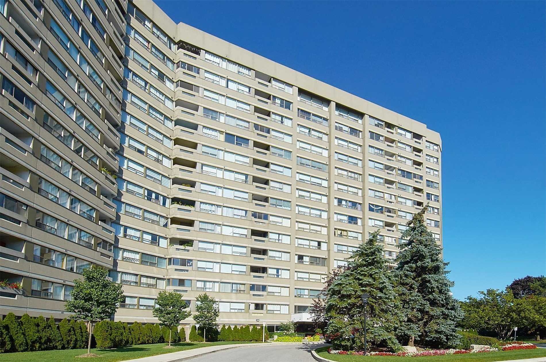301 475 The West Mall, Etobicoke Sold, W4394457 Condos.ca