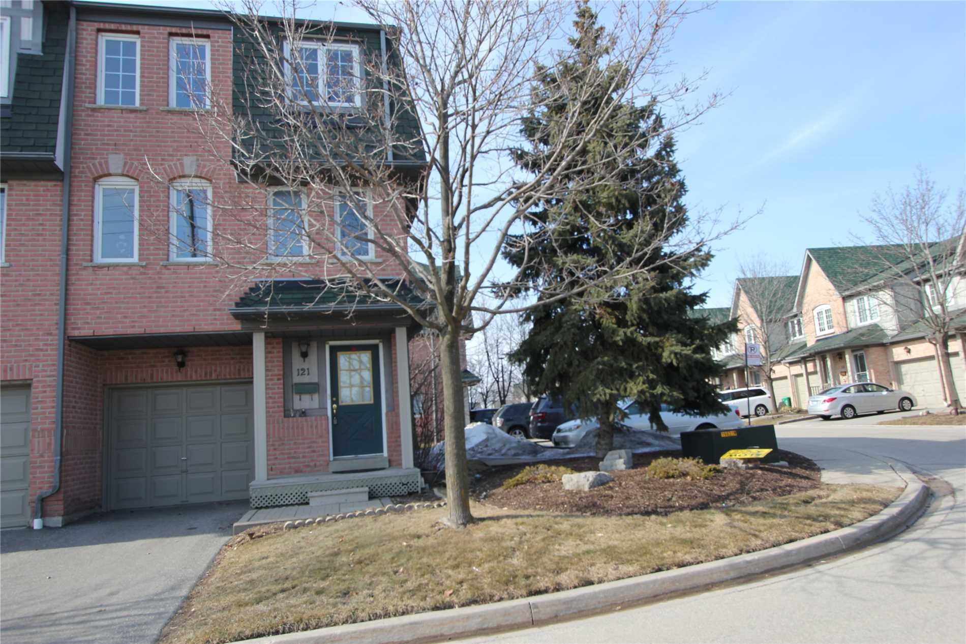 121 2945 Thomas St, Mississauga Terminated, W4406635 Condos.ca