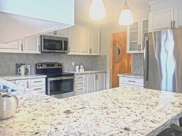 1613 Stillriver Cres