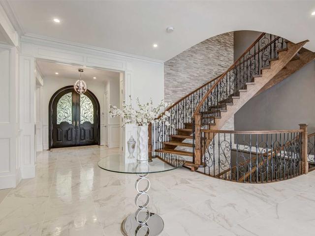 2086 Autumn Breeze Dr S