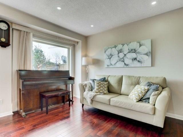 75 - 2080 Leanne Blvd