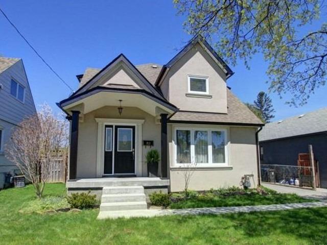 83 Barrhead Cres