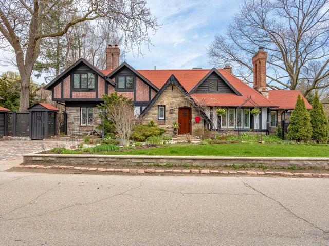 30 Sunnylea Ave W