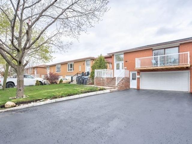 5 Jade Cres