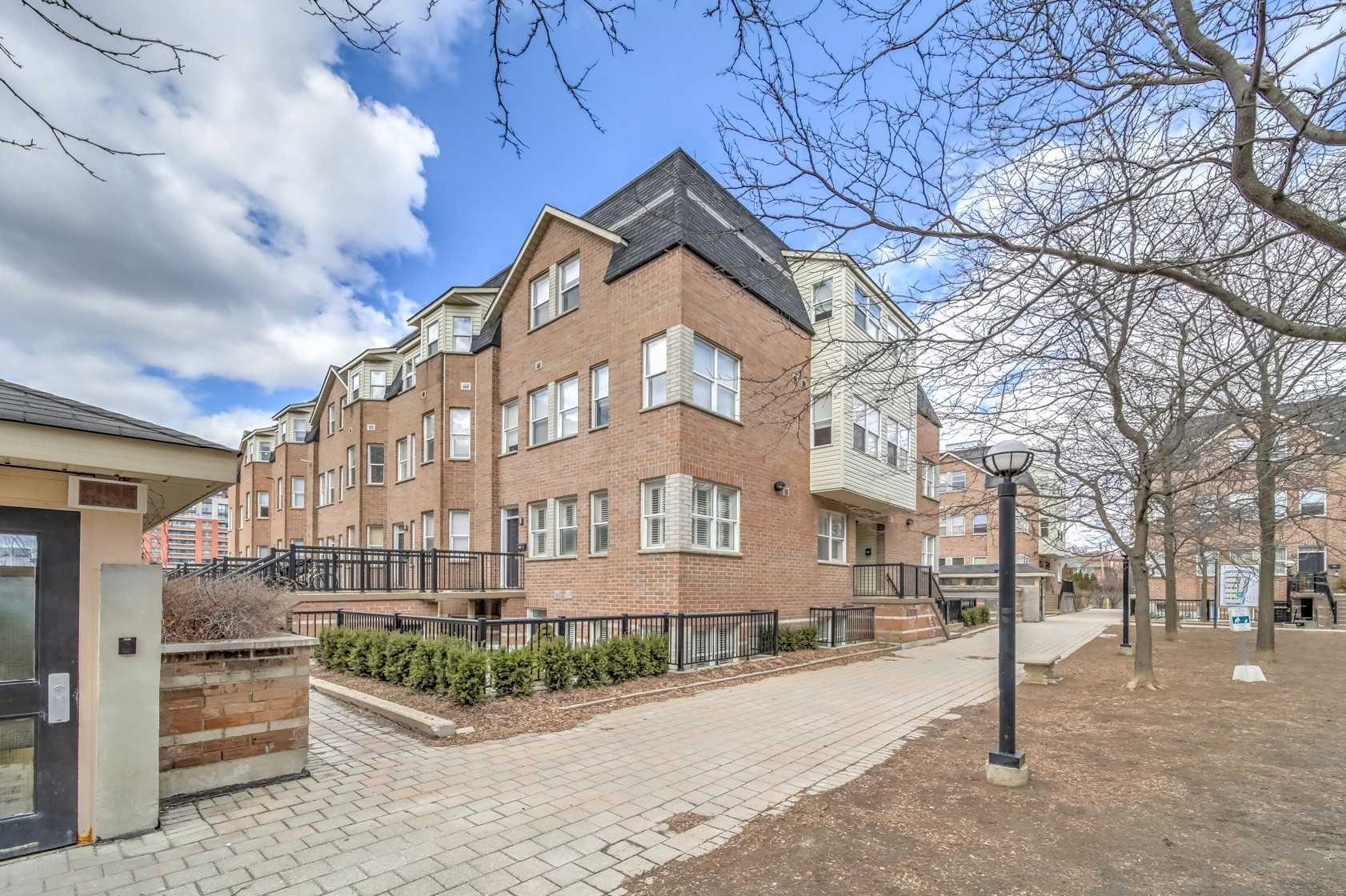 128 760 Lawrence Ave W, North York Sold, W4453828 Condos.ca