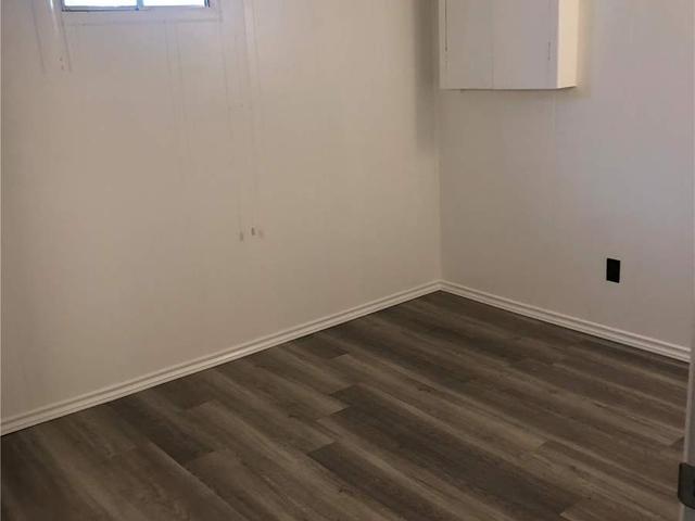 Bsmt - 3427 Rhonda Valy