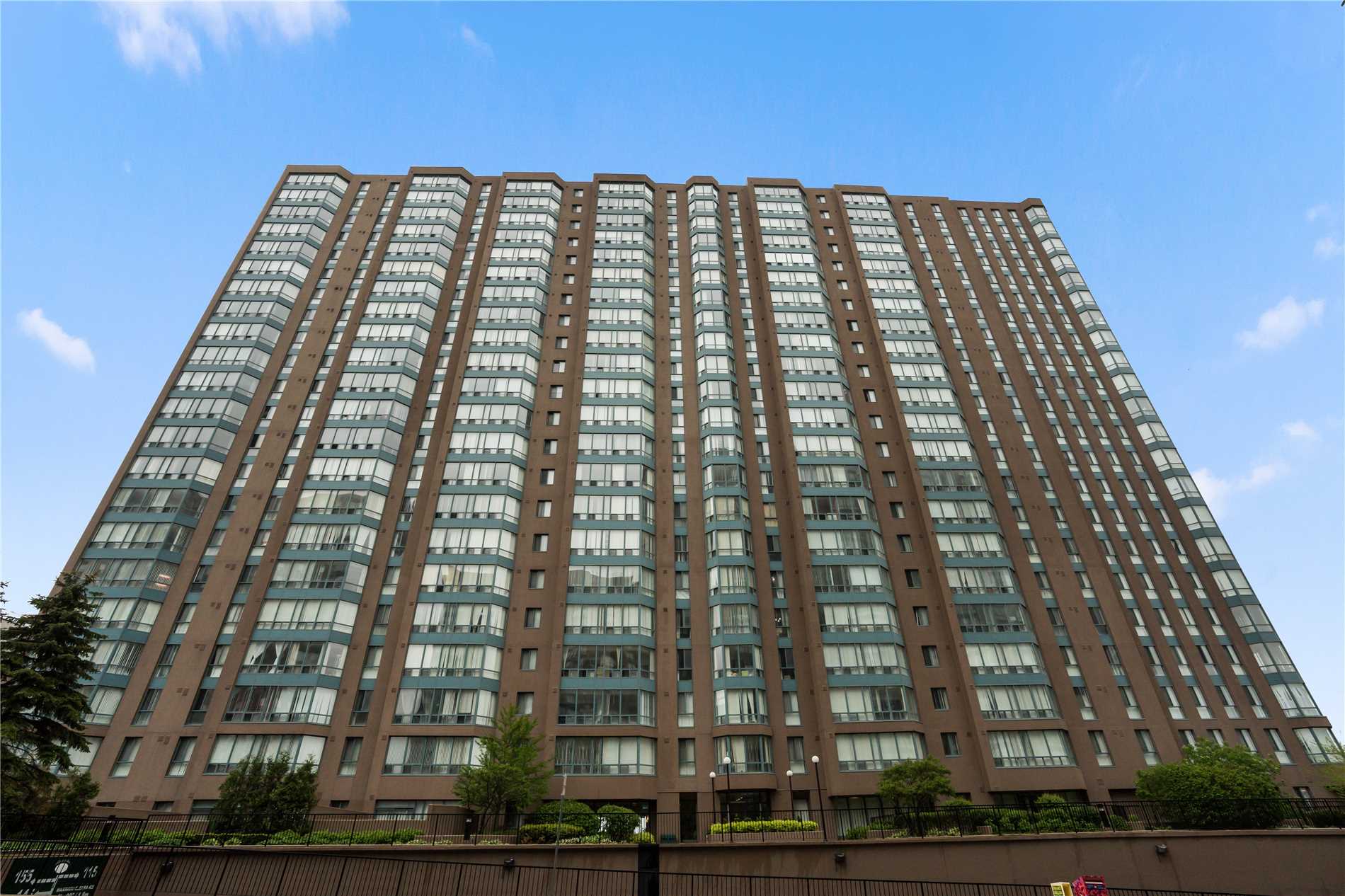 2001 115 Hillcrest Ave, Mississauga Sold, W4470368 Condos.ca