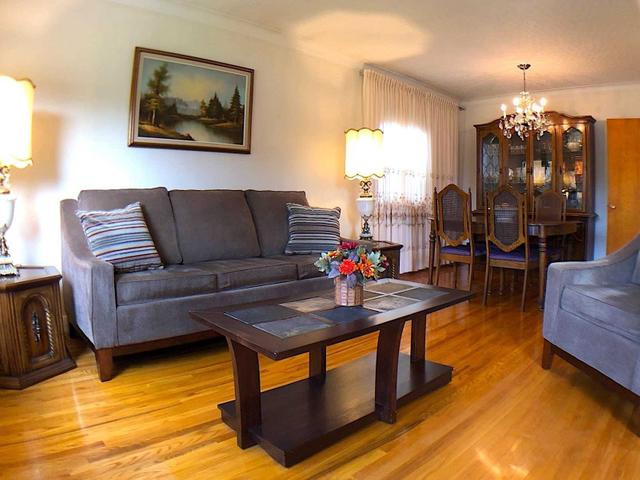 35 Wickford Dr