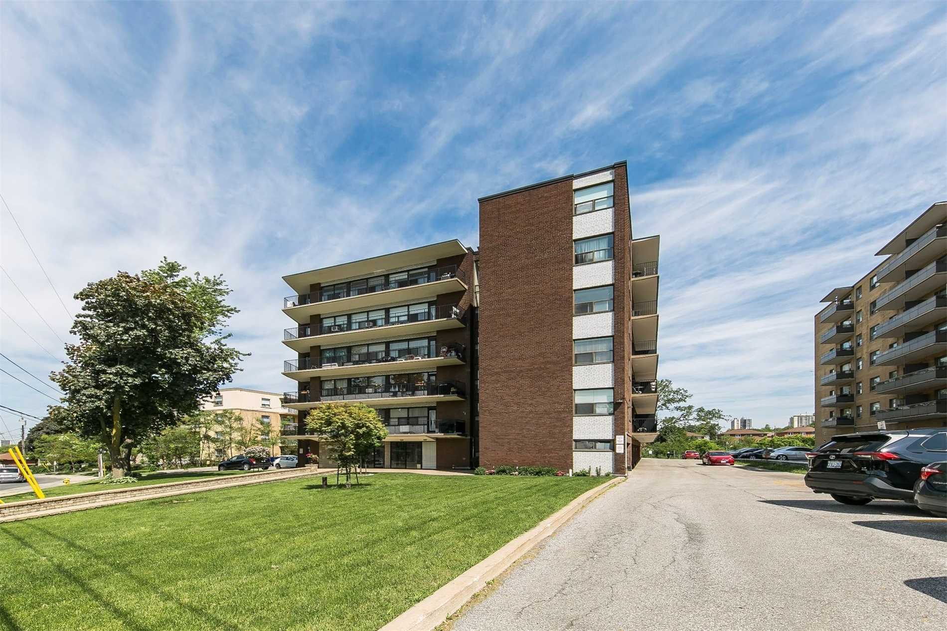 207 50 Gulliver Rd, North York Sold, W4490988 Condos.ca