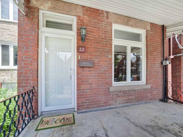 22 Manchester Ave