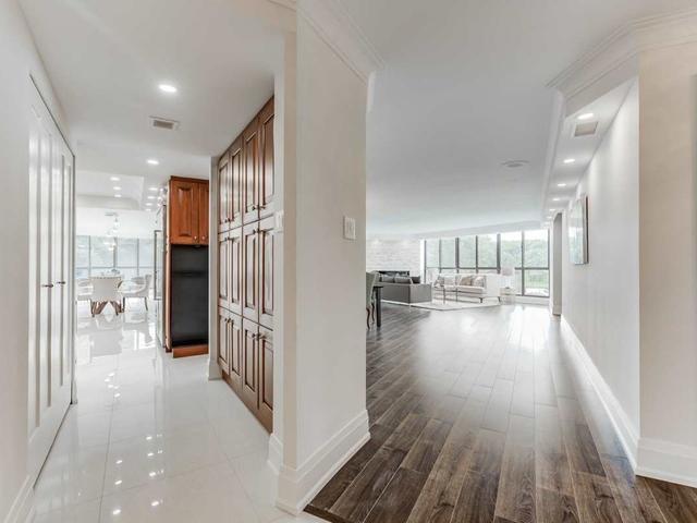 306 - 2010 Islington Ave