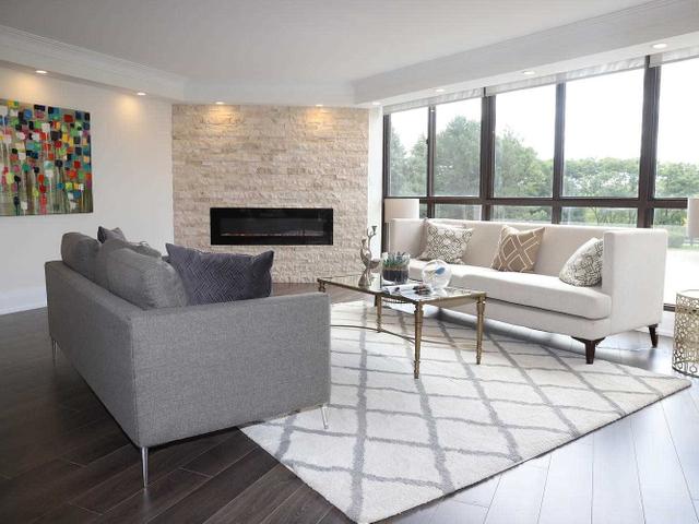 306 - 2010 Islington Ave