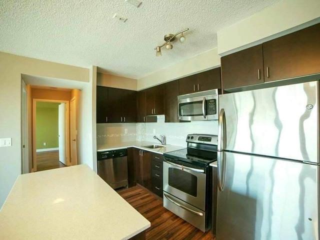 808 - 155 Legion Rd N