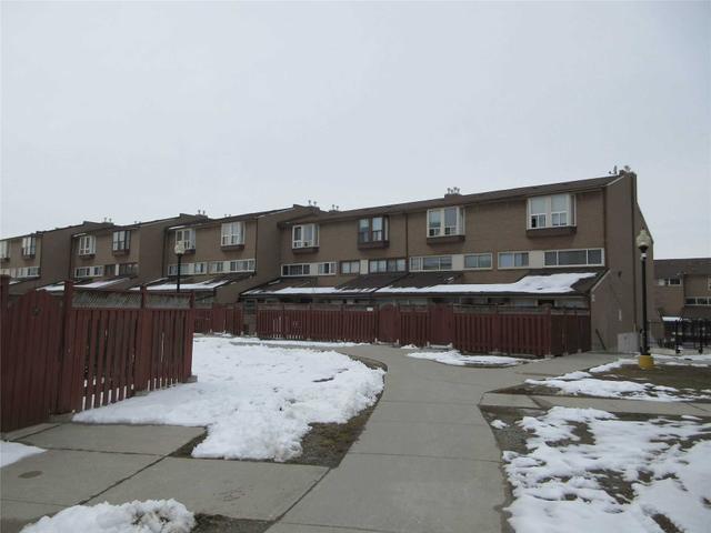 118 - 256 John Garland Blvd