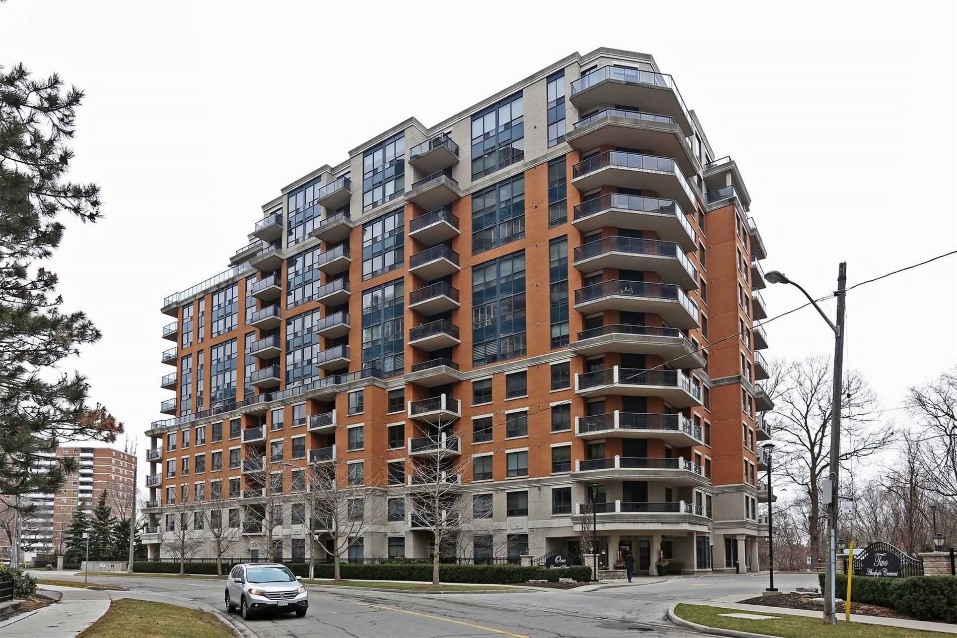 1003 1 Lomond Dr, Etobicoke Sold, W4770238 Condos.ca