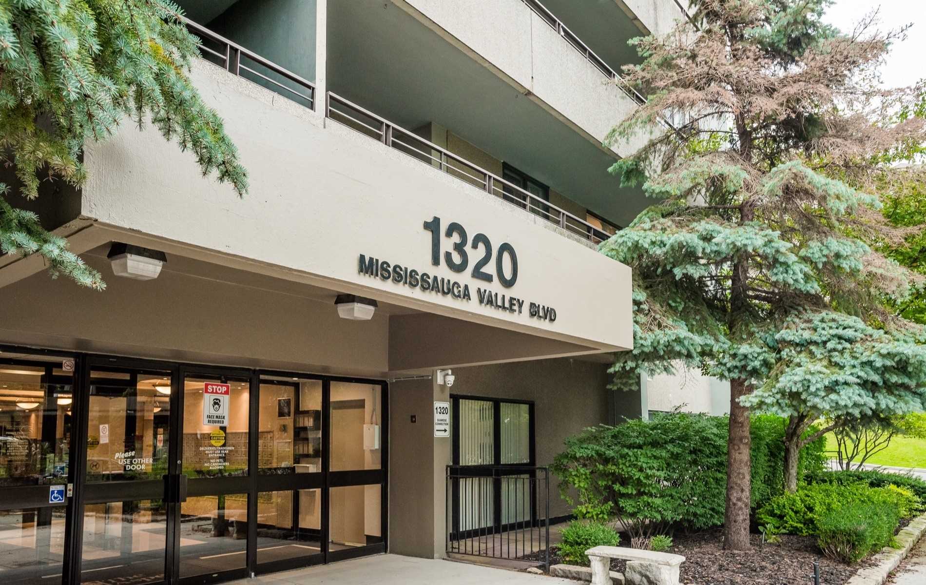 711 1320 Mississauga Valley Blvd, Mississauga Terminated, W4798696