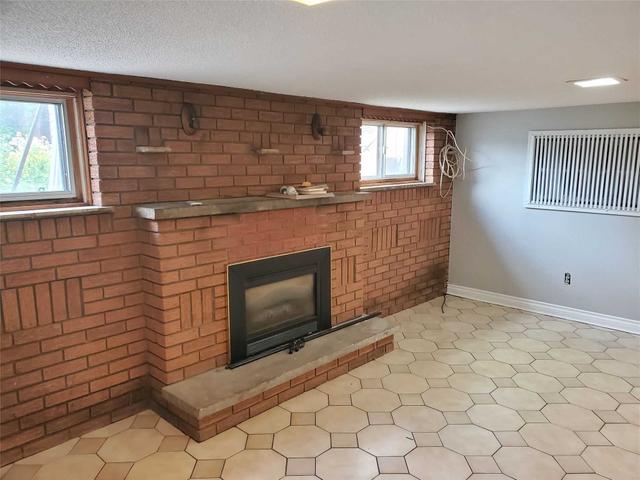 Bsmt - 126 Belgravia Ave