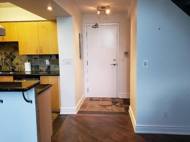 PH838 - 250 Manitoba St