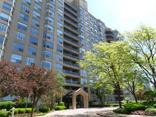 806 - 1800 The Collegeway