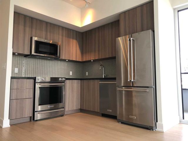 702 - 20 Shore Breeze Dr