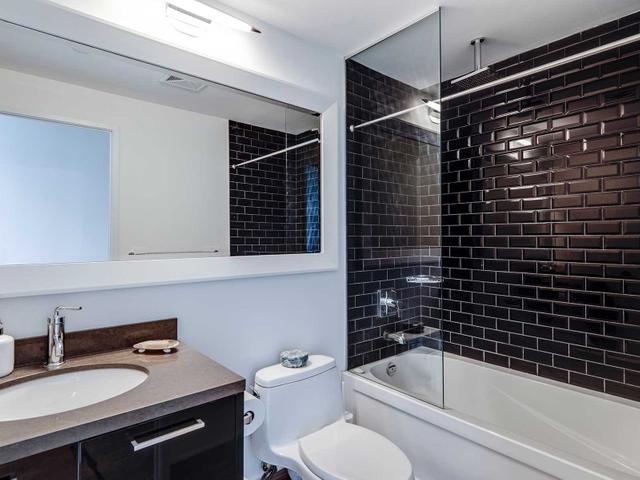 1111 - 90 Park Lawn Rd