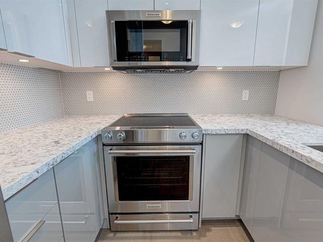 2116 - 30 Shore Breeze Dr