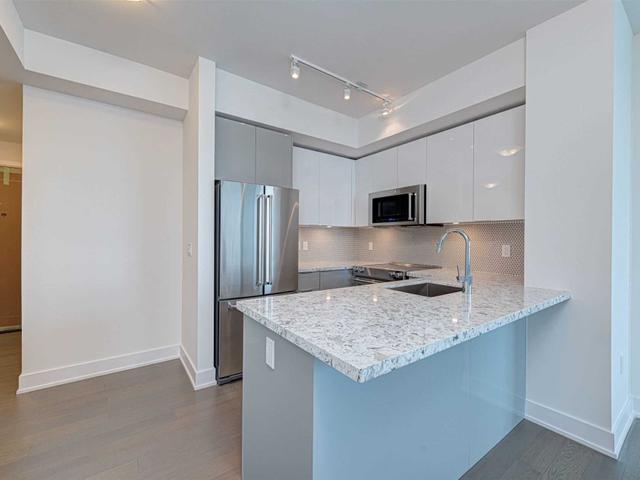 2116 - 30 Shore Breeze Dr