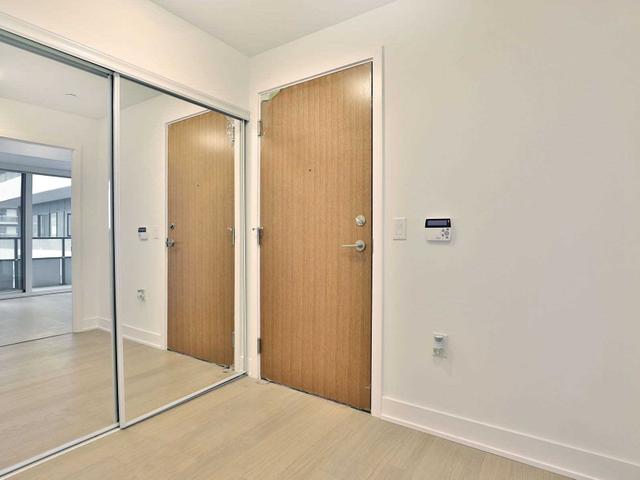 819 - 30 Shore Breeze Dr