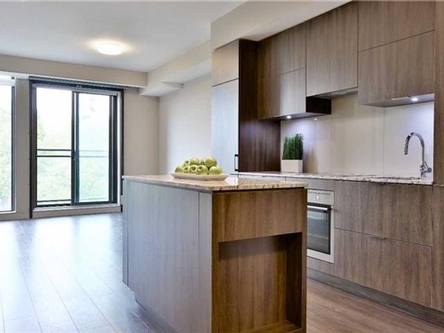 506 - 1990 Bloor St W