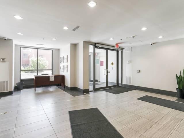 310 - 1420 Dupont St