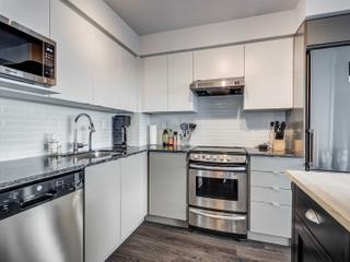 1220 - 160 Flemington Rd
