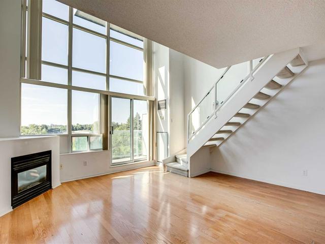 315 - 200 Manitoba St