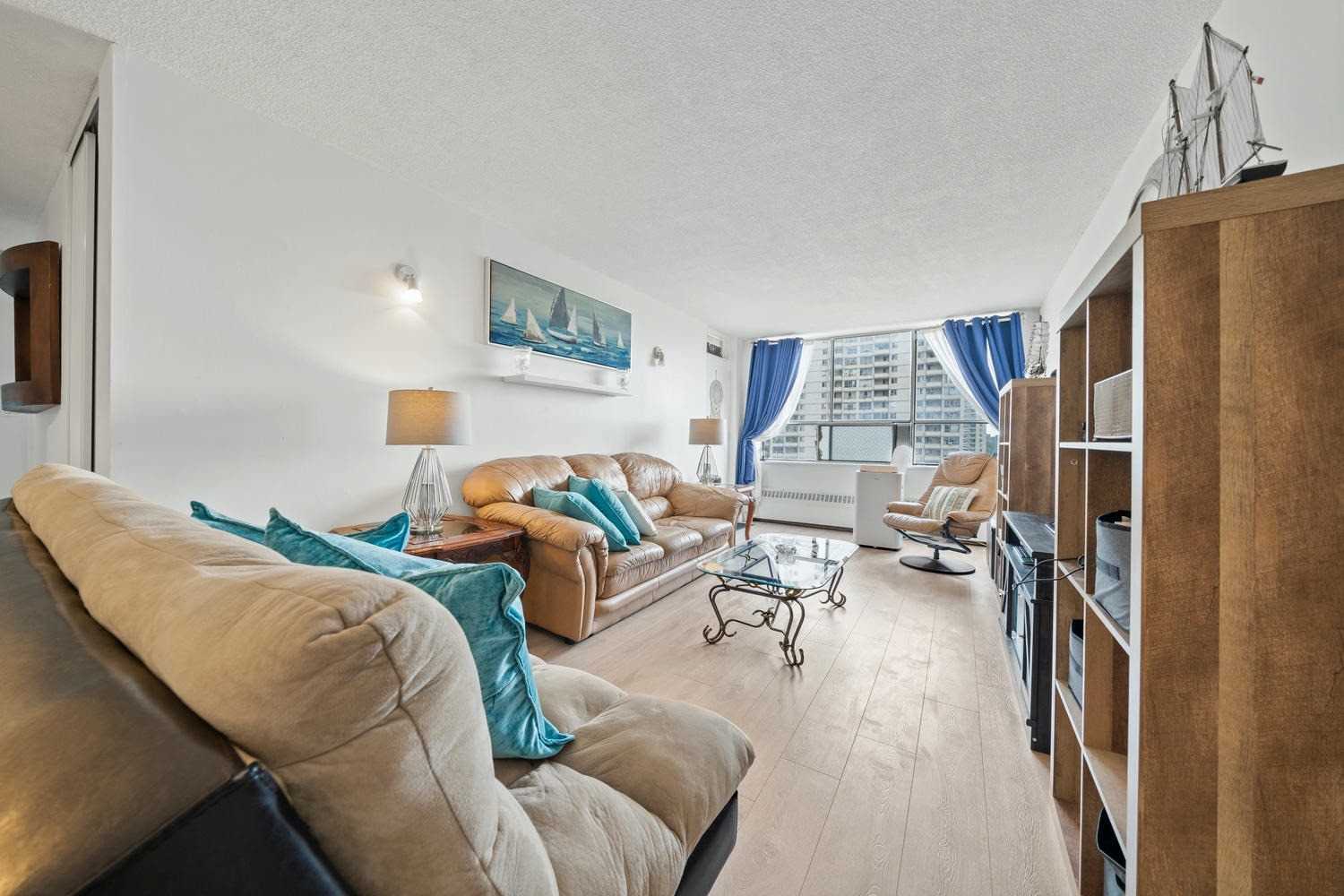 802 - 320 Dixon Rd, Etobicoke | Sold, W4824359 | Condos.ca