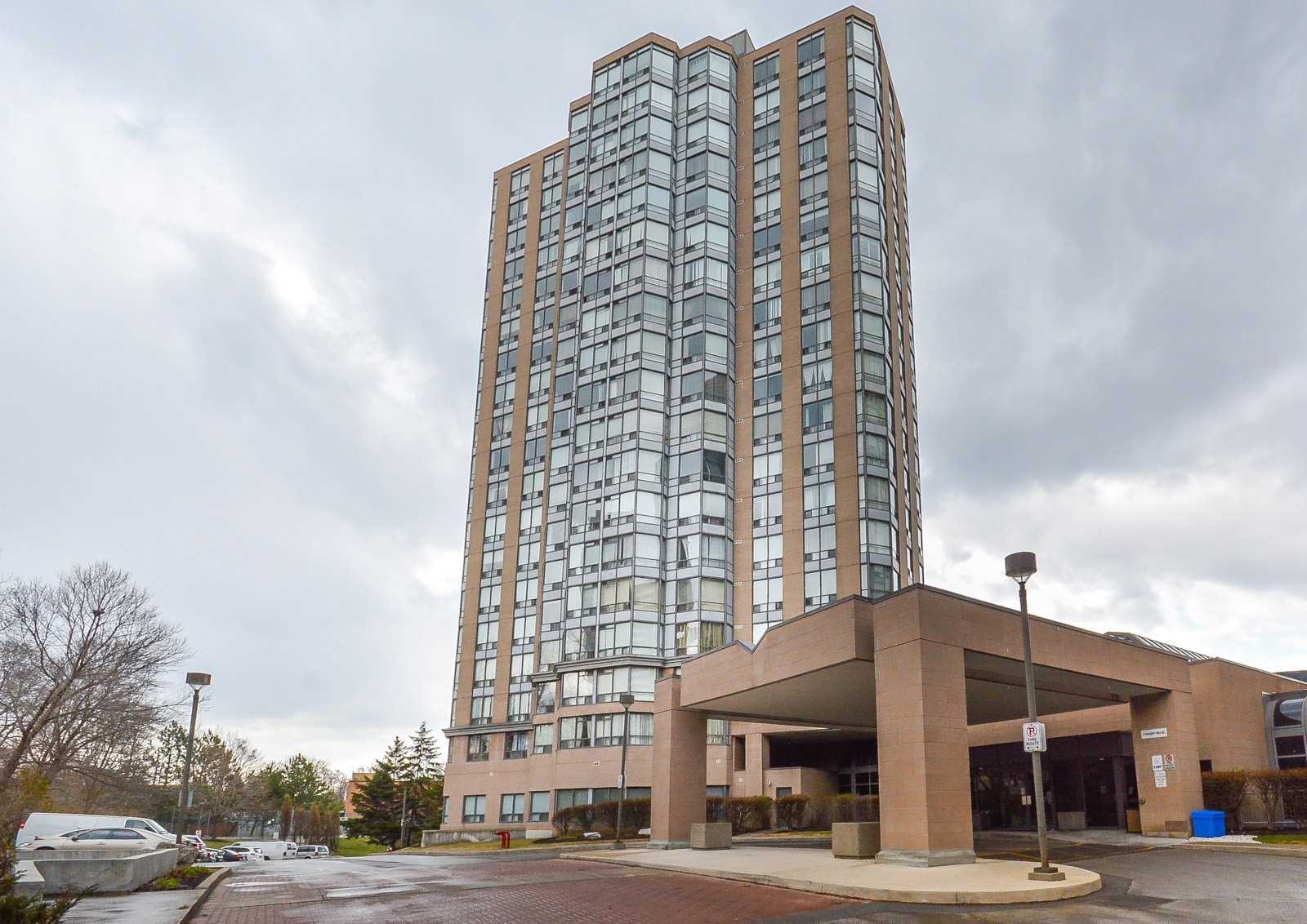 305 1 Hickory Tree Rd, York Sold, W4831168 Condos.ca
