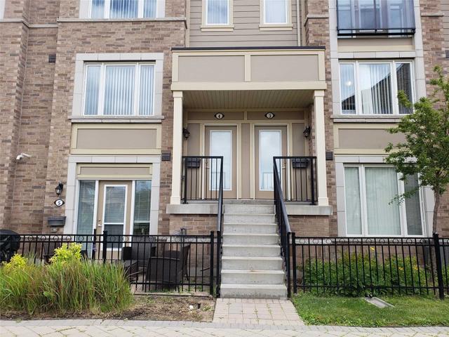 4 - 3135 Boxford Cres