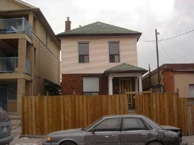 Main - 1 Carling Ave