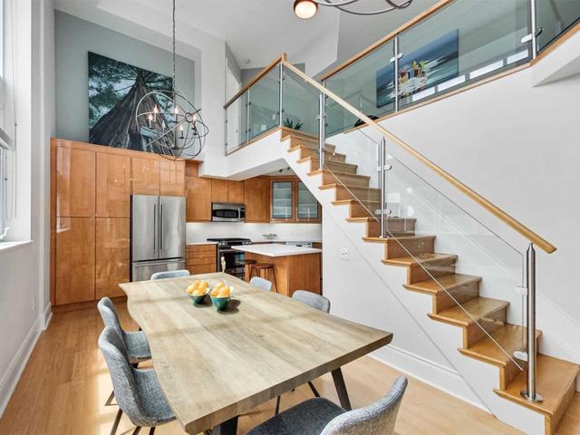 438 - 437 Roncesvalles Ave