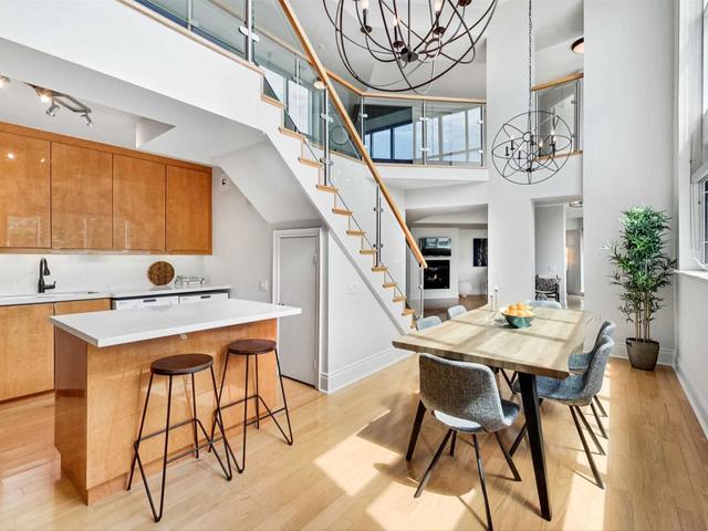 438 - 437 Roncesvalles Ave