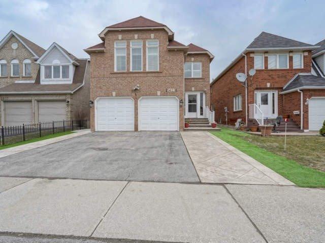 5623 Bell Harbour Dr